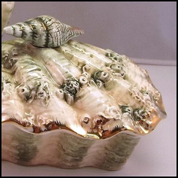 1960s Vintage Jewelry Box Majolica Style Shells w Parakeet - Picture 5 of 7